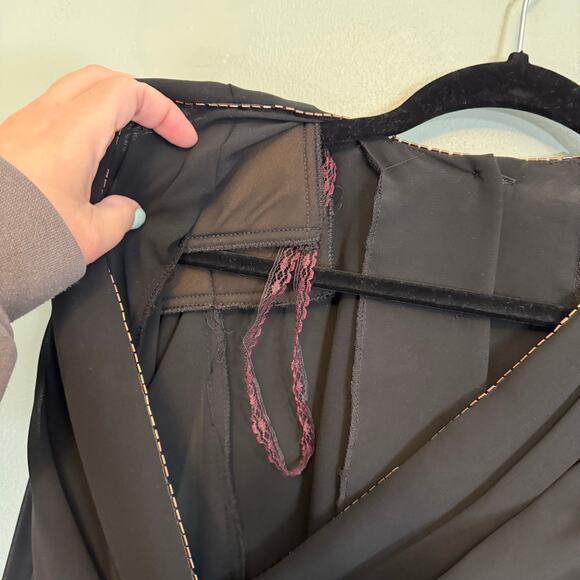 VTG Denise Fashions Blouse M Black Pleated Surplice Sheer Batwing Beaded Hem USA - Picture 7 of 10